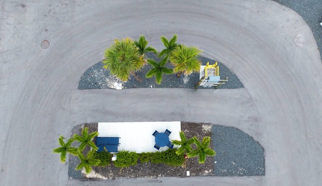 Spacious Pull-Through RV Lot at Sugarloaf Key with Pool, Saltwater Lake Access & Tiki Bar