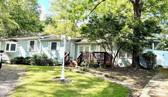 SPACIOUS Renovated 1 Level; 1BR/1BA; Close to Athens, UGA, restaurants, shopping
