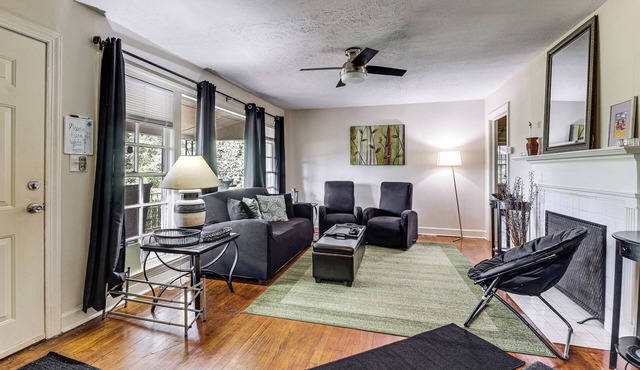 Spacious Retreat, 2 Miles to Tuskegee University