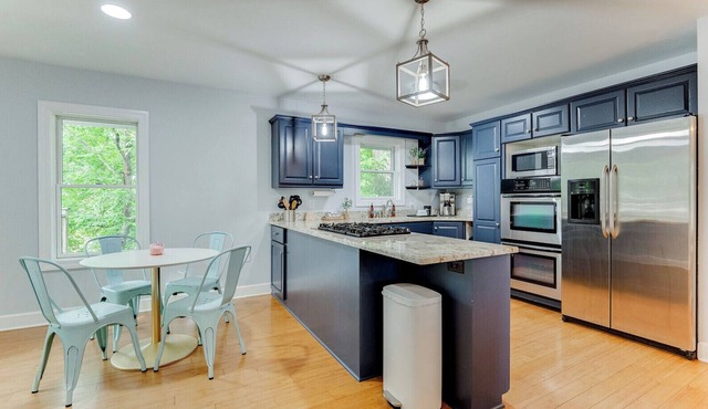 Spacious Retreat: 3BR, Smart TVs, Deck w/Fire Pit & Grill, Near Attractions!