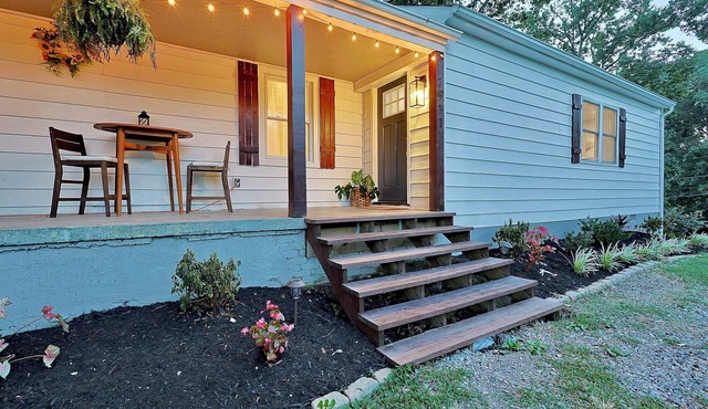 Spacious Retreat Close to Campus