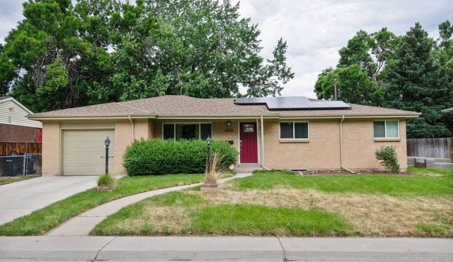 Spacious Retreat Ensuite Bedrooms Large Yard
