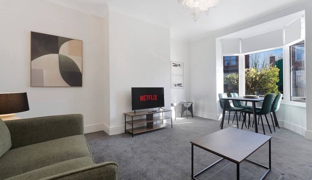 Spacious Retreat at Durham Road