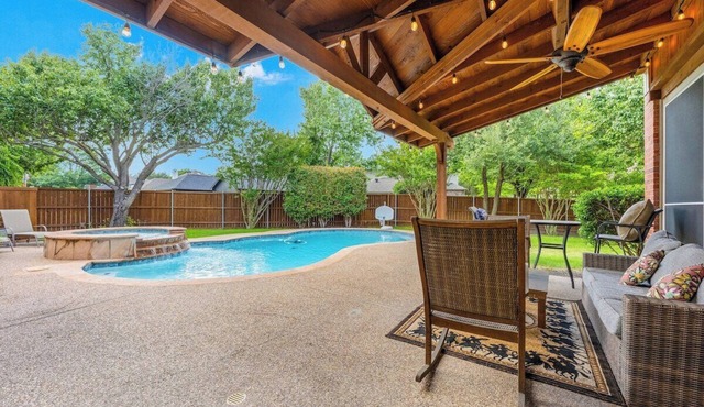 Spacious Retreat Pool Oasis PingPong Sleeps16