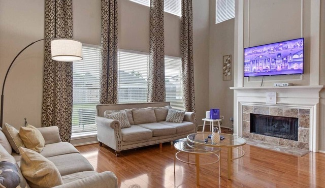 Spacious Retreat for Crews, Corporates & Families