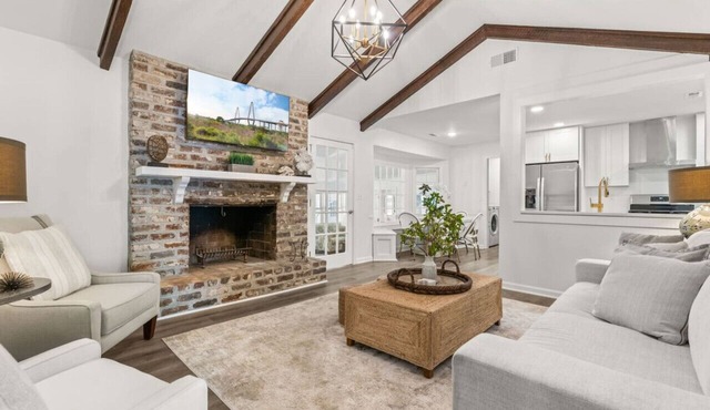 Spacious Retreat with Pool