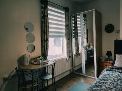 Spacious Rooms - London Zone 2