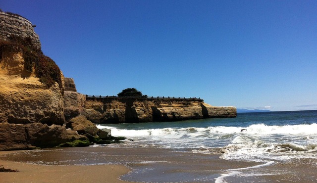 Spacious Santa Cruz Beach Home, Walk to the Ocean, Game Room, Pet Friendly!