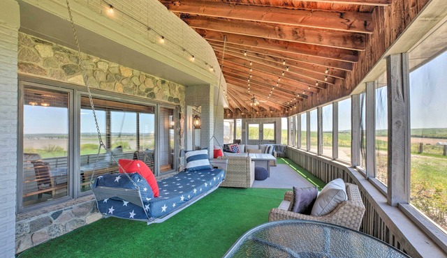 Spacious, Scenic Wagner Haven w/River Access