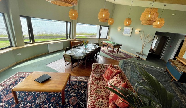 Spacious Sea View Home Close to Inverness Highlands