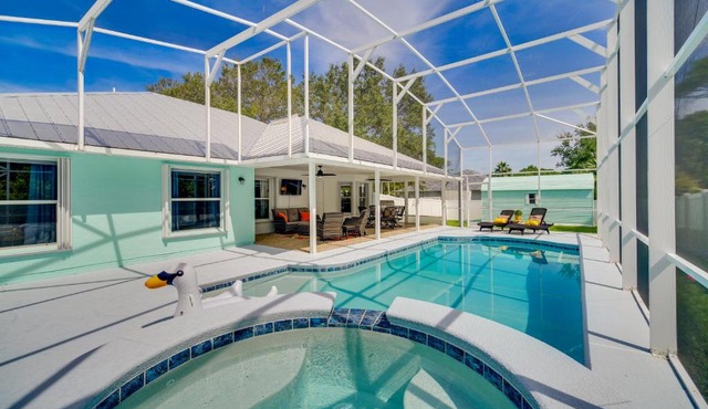 Spacious Sebastian Retreat Lanai and Private Pool!
