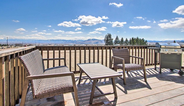 Spacious & Secluded Helena House 5 Miles Downtown!