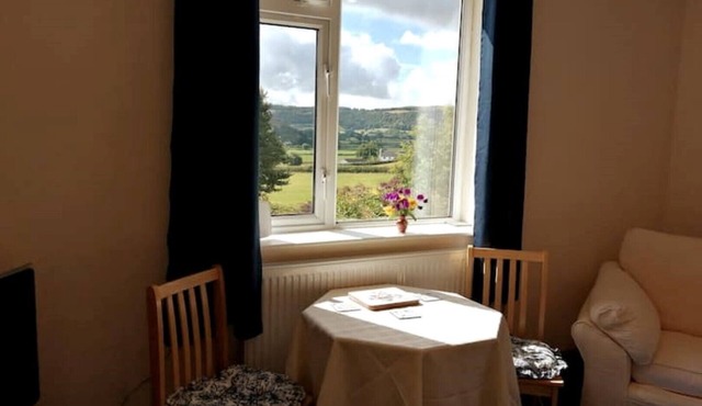 Spacious Secluded Stay in the Countryside