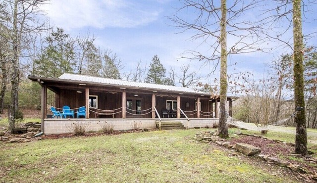 Spacious, Serene Greers Ferry Lake Getaway w/ lake access