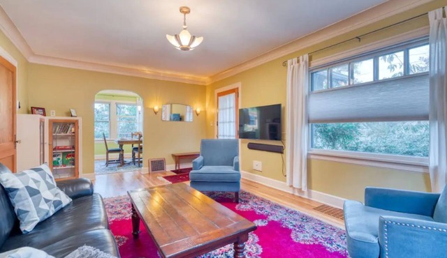 Spacious & Serene w/Private Backyard + Treadmill!