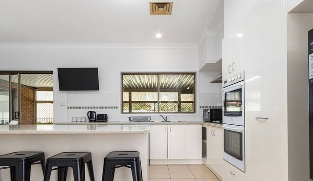 Spacious Seven Bedroom, Five Bathroom House