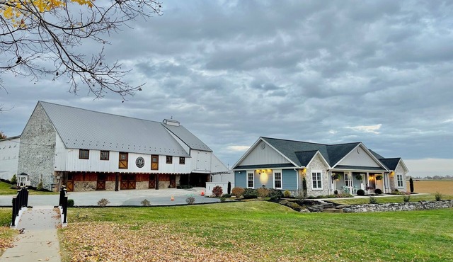 Spacious SIgnature Suite on country farmland and a beautiful farmland view from windows and front porch