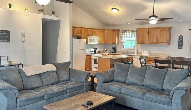 Spacious- SPIRE, GOTL, Wine Country, Beach