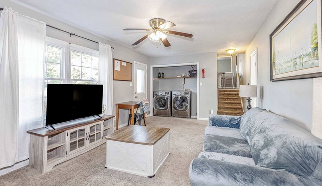 Spacious Split Level 4BR Home Near Fort Bragg