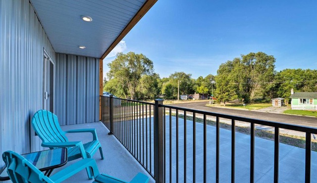 Spacious St Anthony Apartment 9 Mi to Egin Lakes!