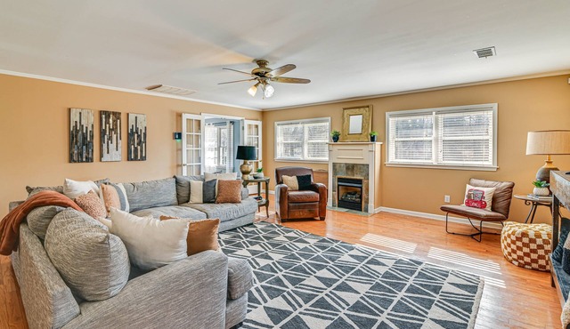 Spacious Starkville Home: 4 Mi to MSU Campus