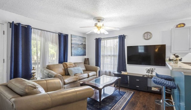 Spacious Stay Family Comfort Quiet Escape