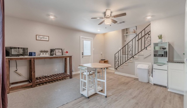 Spacious Stay in Oak Cliff