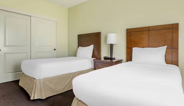 Spacious Stay Near Old Koloa Town, Beach & Pool + Kitchen