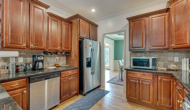 Spacious Stockbridge Vacation Rental w/Deck!