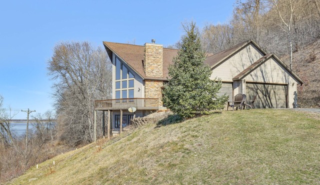 Spacious Stoddard Retreat on Mississippi River!