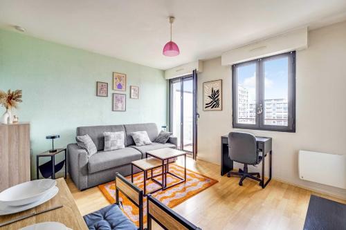 Spacious Studio 2P - Near La Défense