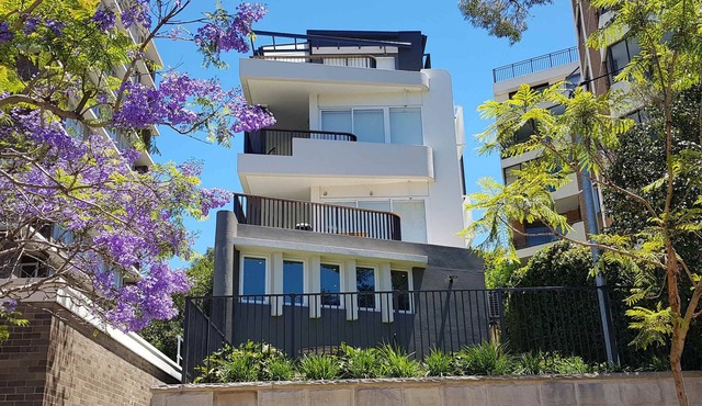 Spacious Studio Surrounded By Great Views