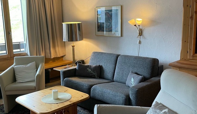 Spacious studio for 1-3 people. with balcony, swimming pool and sauna, Davos-Dorf