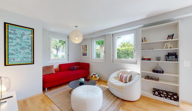 Spacious studio in a quiet area of Sierre