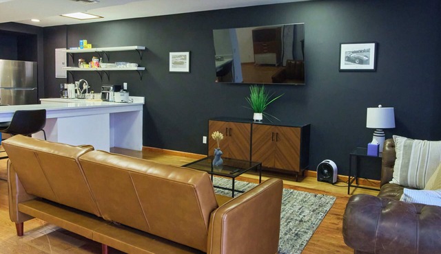 Spacious & Stylish: Cozy Large Studio Apartment with Modern Comforts