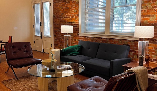Spacious Stylish One Bedroom Apartment