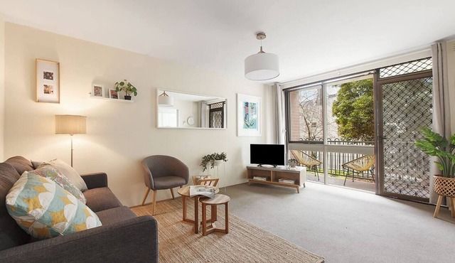 Spacious Suburban Comfort Perfect for Families