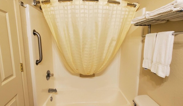 Spacious Suite in Hotel