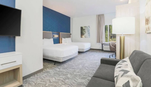 Spacious Suite Near Lake Tahoe Perfect for Adventure + Families