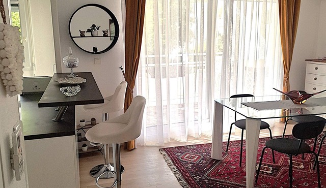 Spacious T3 with terrace & park view, Absolute peace and quiet