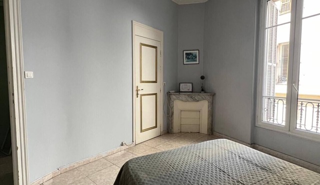 SPACIOUS T5 APARTMENT NICE CENTER