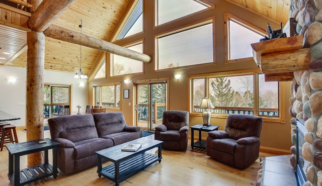 Spacious Terry Peak Cabin < 1 Mi to Ski Lift