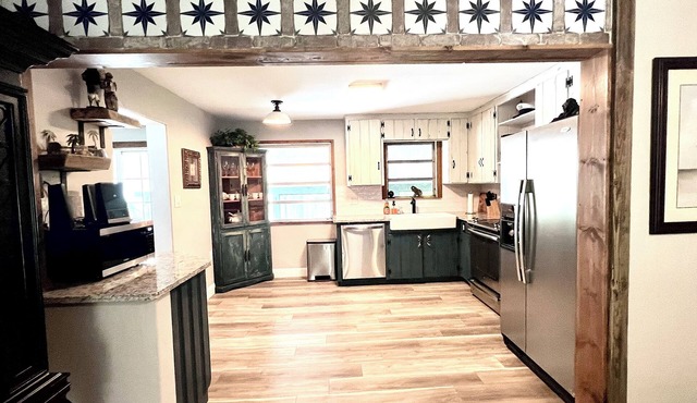 Spacious "The Lodge" 3 bed 2 bath w/Pool and plenty of Boat or RV parking!