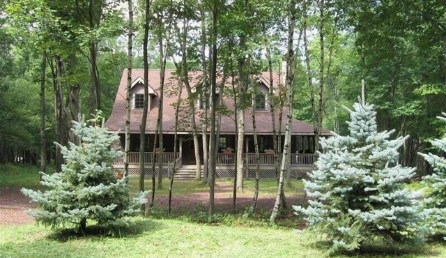 Spacious Timber Frame Cabin