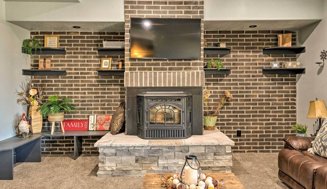 Spacious Tooele Unit w/Sprawling Mtn Views!