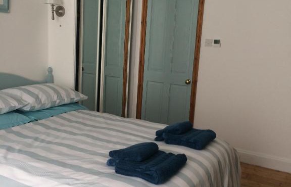 Spacious Town Centre Flat