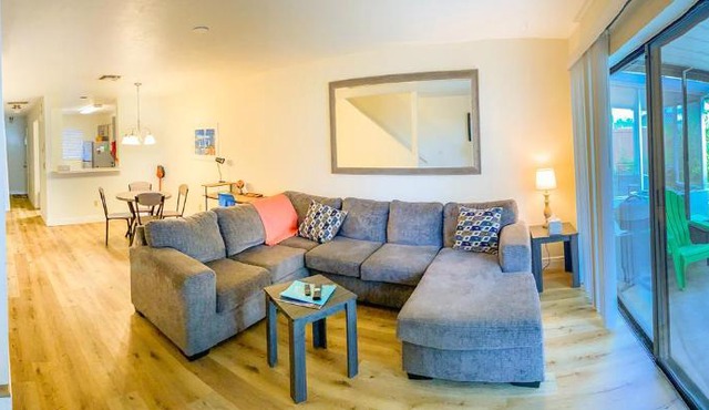 Spacious Townhome Ocala, Central Location, Newly Renovated, Pets Welcome