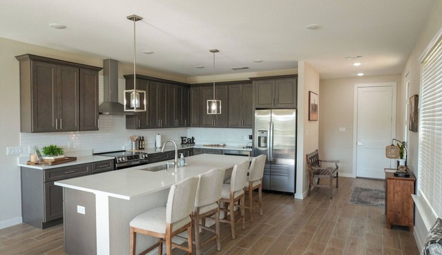 Spacious townhome with AC in Stephenville - 3 bedrooms available