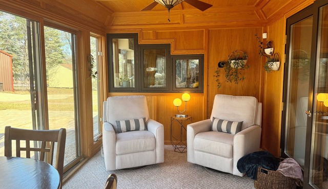 Spacious Twin Cities Retreat, Sauna, Spa, Nearby Lakes & Trails