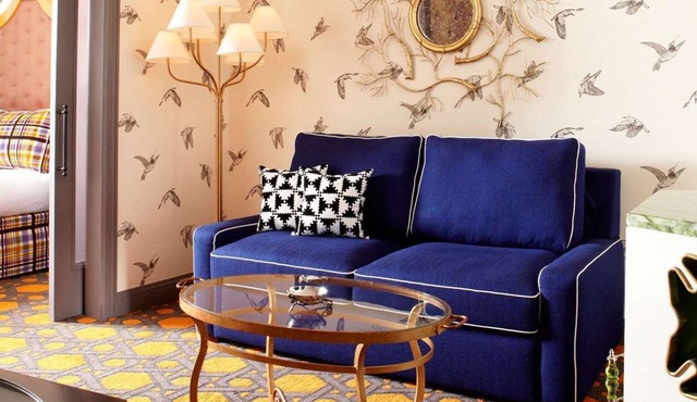 Spacious Unit, Pets Are Welcome! Near Pioneer Courthouse Square!